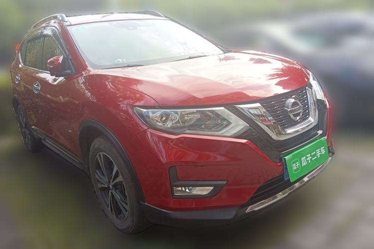 Used Nissan X-Trail 2017 2.5L CVT Luxury Edition 4WD Front Right 45 Deg