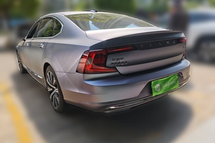 Used Volvo S90 2022 B5 Zhiyuan Luxury Edition
