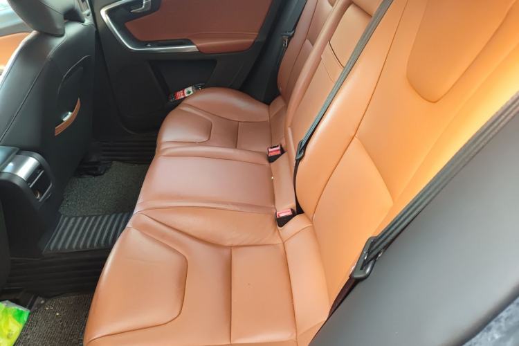 Used Volvo S60 2018 S60L T4 Smart & Ambitious Edition