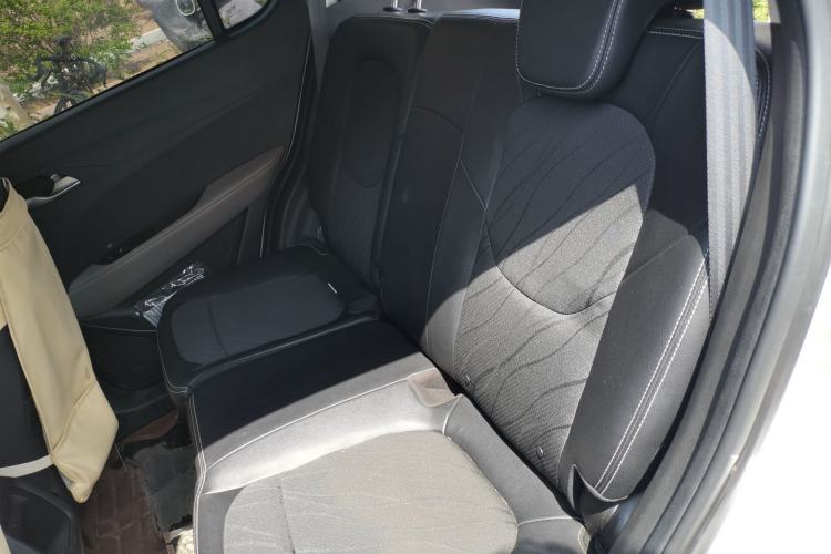 Used Baojun 510 2017 1.5L Automatic Fashion Model Left Rear Seat