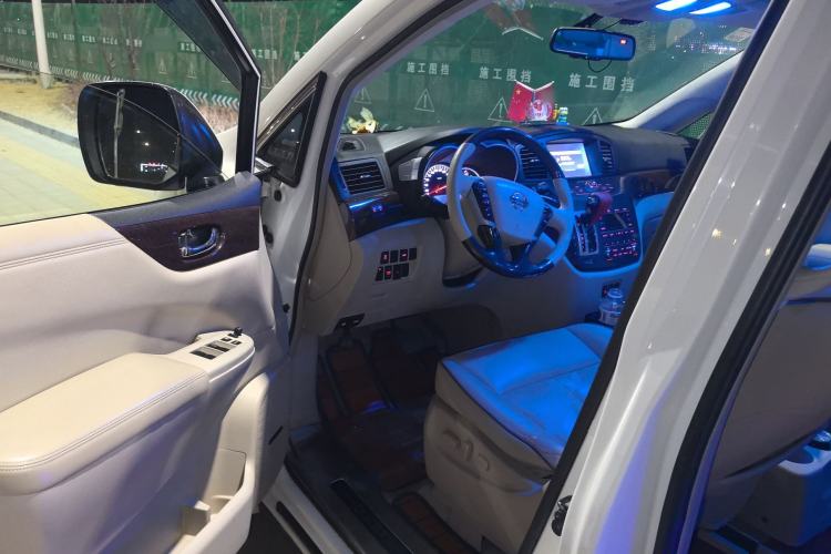 Used Nissan Quest 2015 3.5L SL
