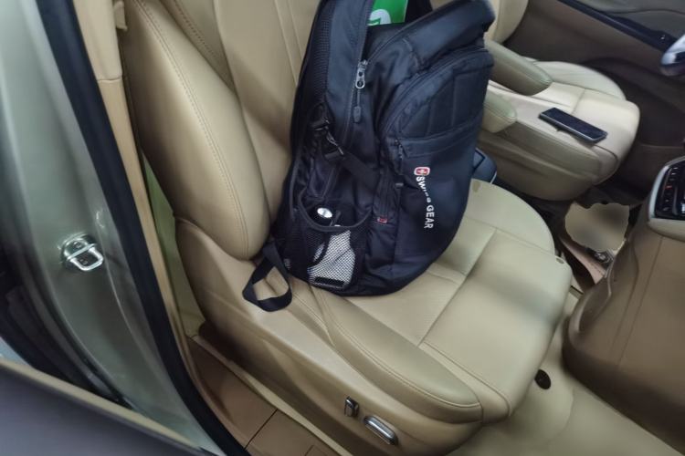 Used Buick GL8 2021 ES Landtrek 653T Luxury Model
