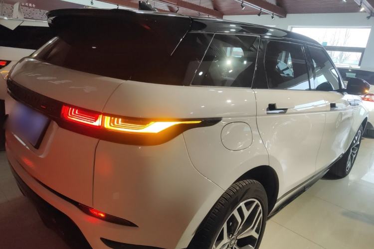 Used Land Rover Range Rover Evoque 2021 Range Rover Velar 249 PS R-Dynamic S Performance Edition
