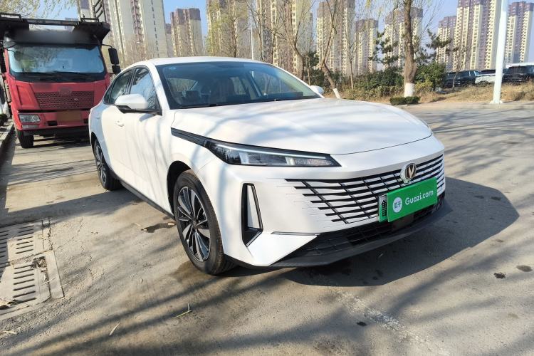 Used Changan Eado PHEV 2025 Smart New Blue Whale 145KM Battleship Edition
