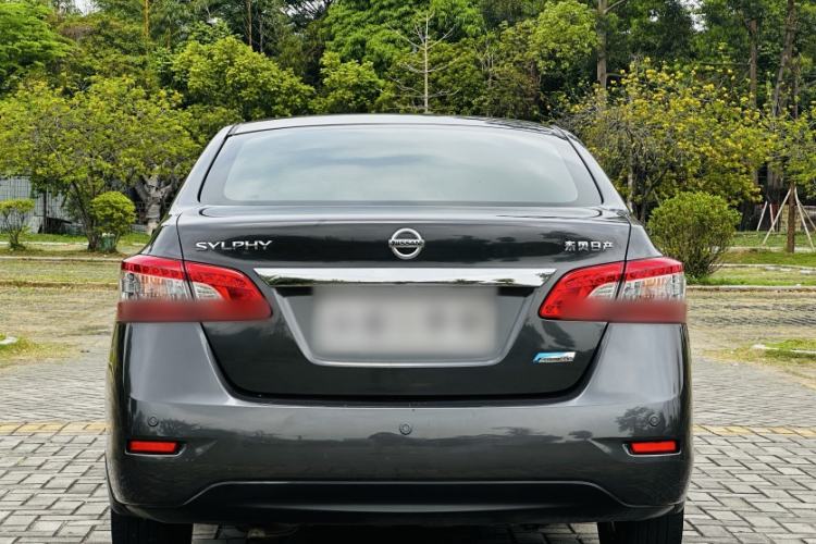 Used Nissan Sylphy 2014 1.6XV CVT Deluxe Edition
