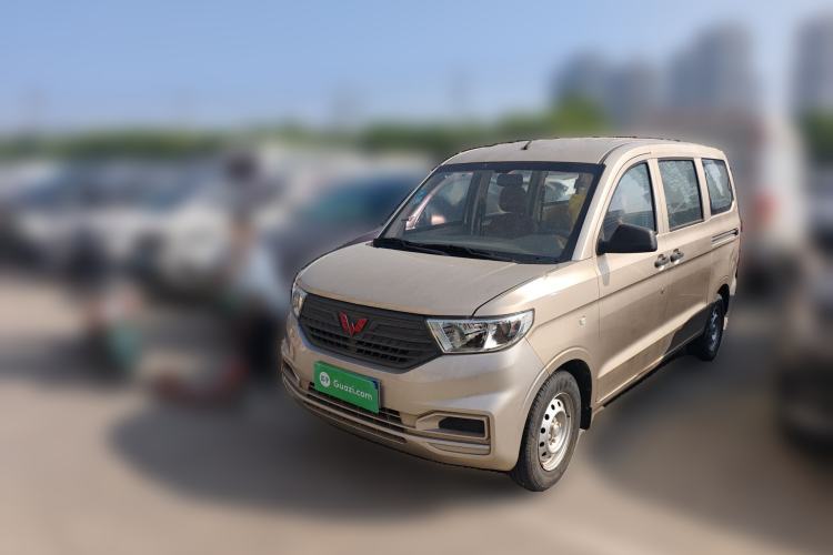 Used Wuling Hongguang V 2019 1.5L Base Version China VI LAR