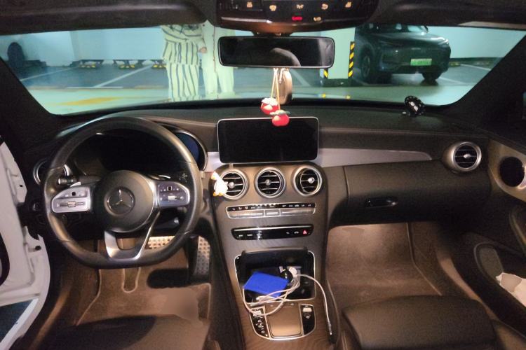 Used Mercedes-Benz C-Class 2020 C 260 Coupe Center Console