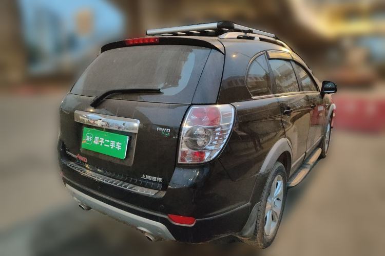 Used Chevrolet Captiva 2012 2.4L 4x4 Flagship Edition 7 Seats