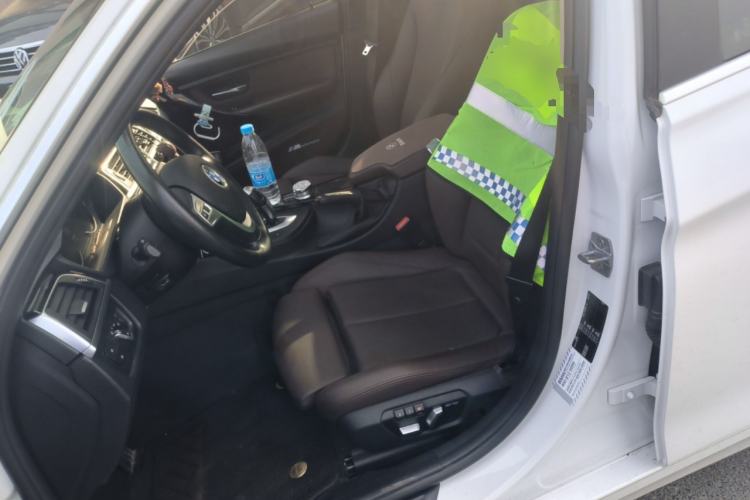 Used BMW 3 Series 2019 320Li Fashion Model
