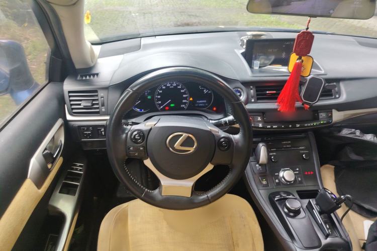 Used Lexus CT 2014 CT200h Comfort Edition Monochrome Steering Wheel