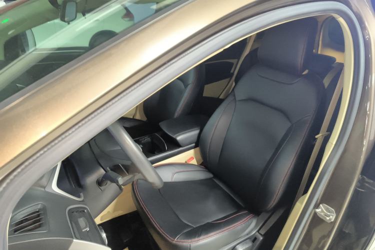 Used Ford Edge 2016 EcoBoost 245 Two-Wheel-Drive Titanium 5-Seater