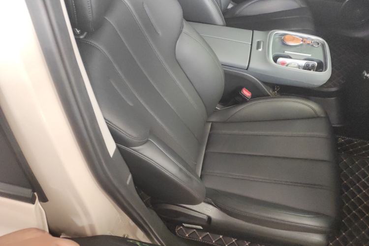 Used AION UT 2025 420 Intelligent Luxury Edition Right Front Seat