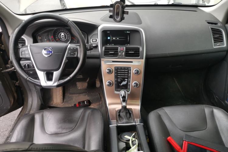 Used Volvo XC60 2017 T5 Smart Upgrade Edition
