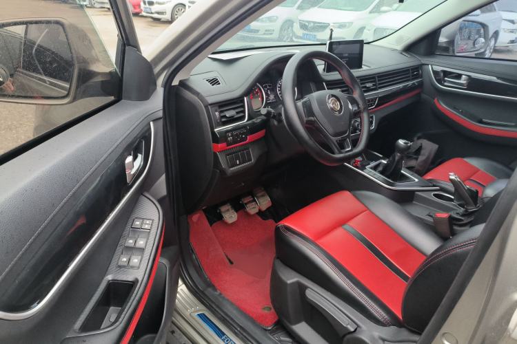 Used FORTHING T5 2020 1.6L Manual Comfort Model China VI Standard Driver Seat