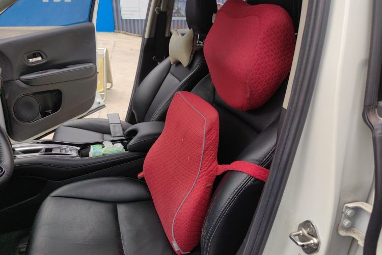 Used Honda Vezel 2015 1.5L CVT two-wheel drive Comfort trim
