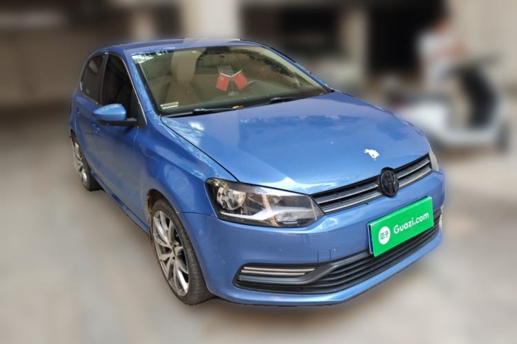 Used Volkswagen Polo 2014 1.4L Manual Fashion Edition Front Right 45 Deg