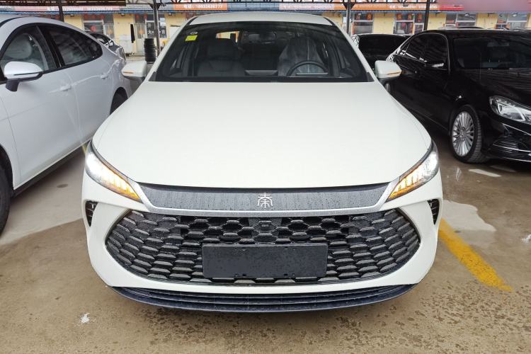 Used BYD Qin PLUS 2026 DM-i 128KM Progressive Model Front