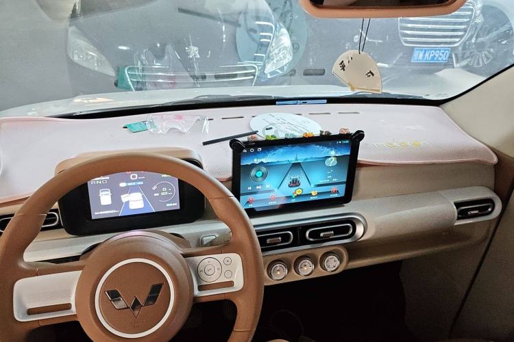 Used Wuling Hongguang MINIEV 2024 3rd Generation 215km Youth Edition