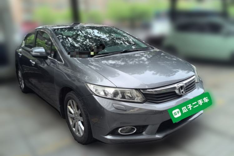 Used Honda Civic 2012 1.8L automatic luxury edition Front Right 45 Deg