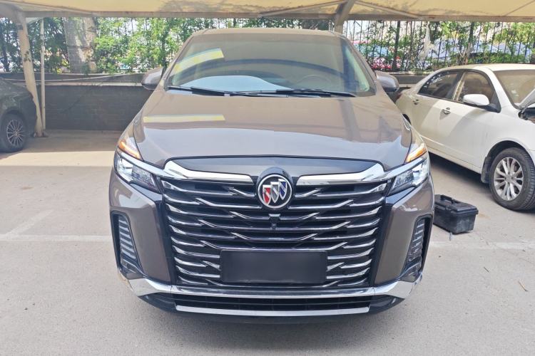 Used Buick GL8 2023 Land Executive Class 652T Luxury Model
