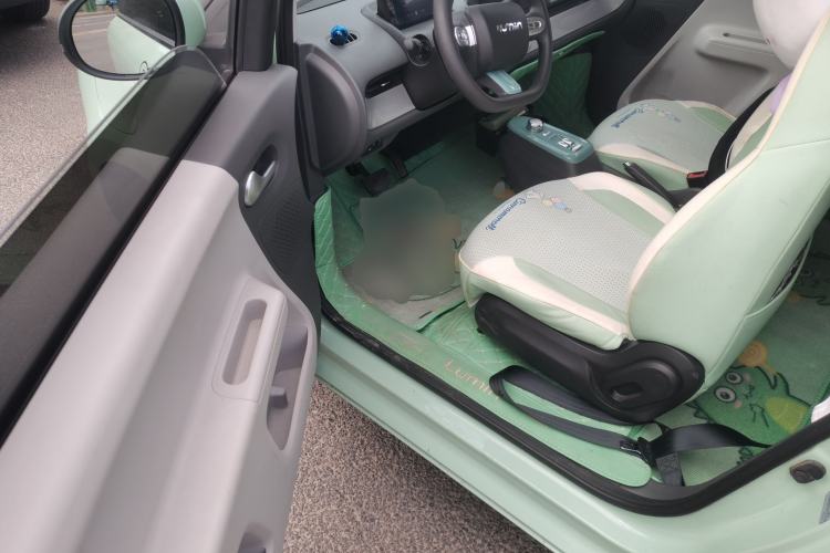 Used CHANGAN NEVO Lumin 2022 210km Sweet Edition Driver Seat