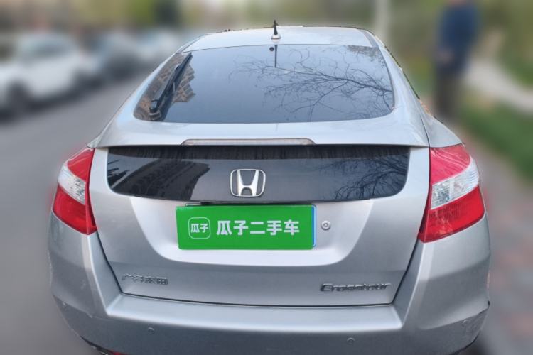 Used Honda Crosstour 2012 2.4L Luxury Edition Rear