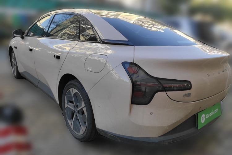 Used XPeng MONA M03 2024 620 with Ultra-Long Range
