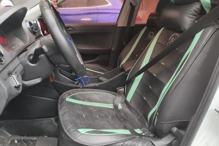 Used Volkswagen Jetta 2017 1.4L Manual Fashion Edition
