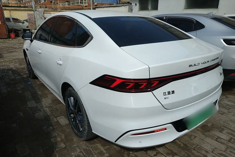 Used BYD Qin PLUS 2024 Honor Edition EV 510KM Beyond Model