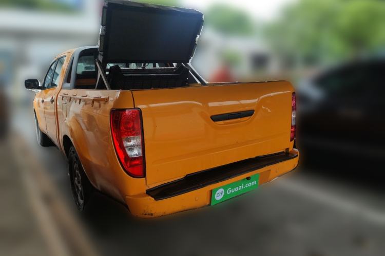 Used JMC Yuhu 5 2019 2.0T Diesel Manual Two-Wheel Drive Enhanced Version China VI Standard Long Wheelbase