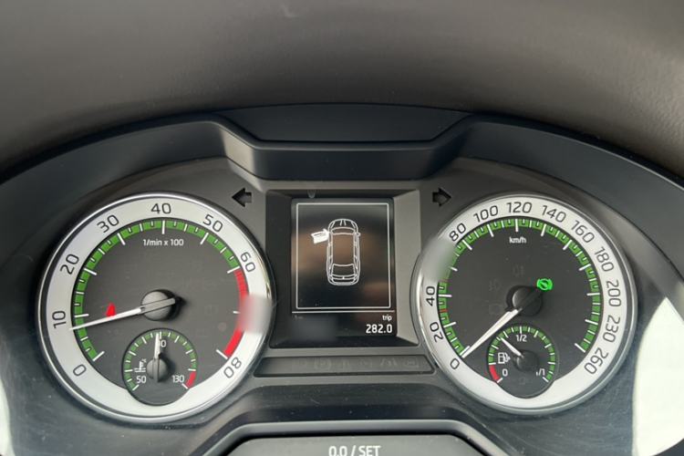 Used Skoda Octavia 2018 Station Wagon TSI280 DSG Flagship Edition
