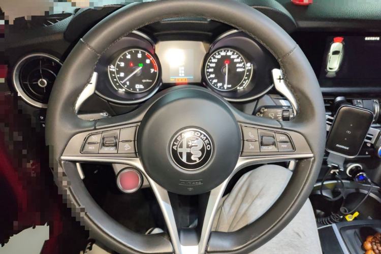 Used Alfa Romeo Stelvio 2017 2.0T 200HP Elite Edition