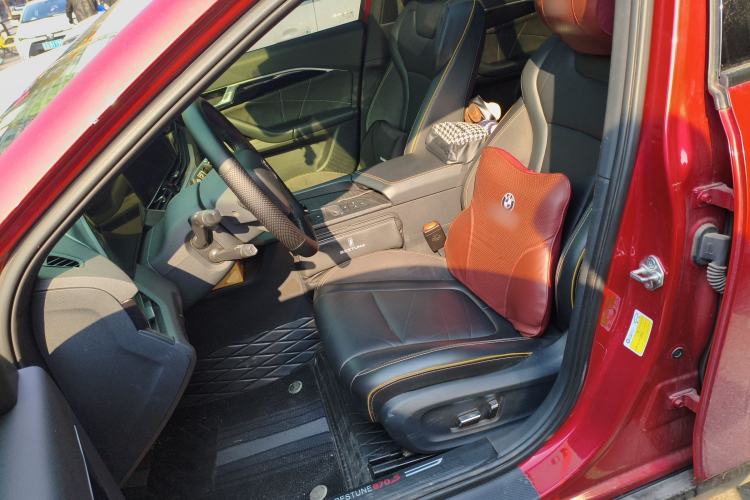 Used Bestune B70S 2022 2.0T War God King