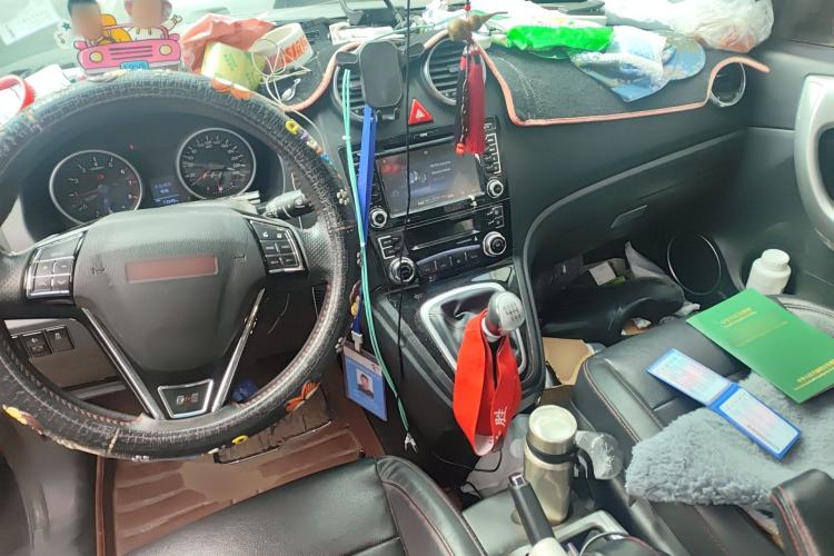 Used Haval H6 2013 Upgraded Model 1.5T Manual Two-Wheel Drive Urban Version