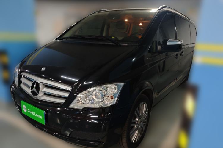 Used Mercedes-Benz Viano 2013 3.5L Haoci version