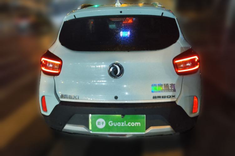 Used Dongfeng NAMMI BOX 2022 Revised Light Wind Edition 201 km Standard Version
