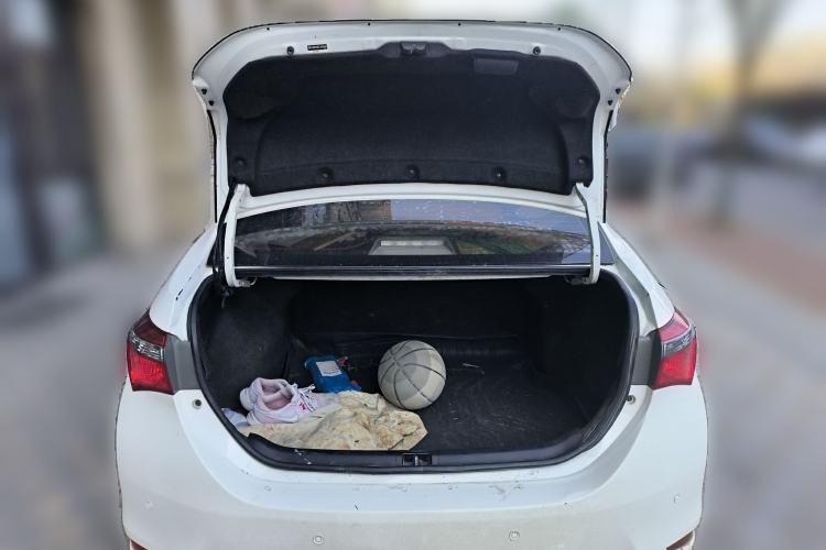 Used Toyota Corolla 2017 Revised Version 1.2T S-CVT GL