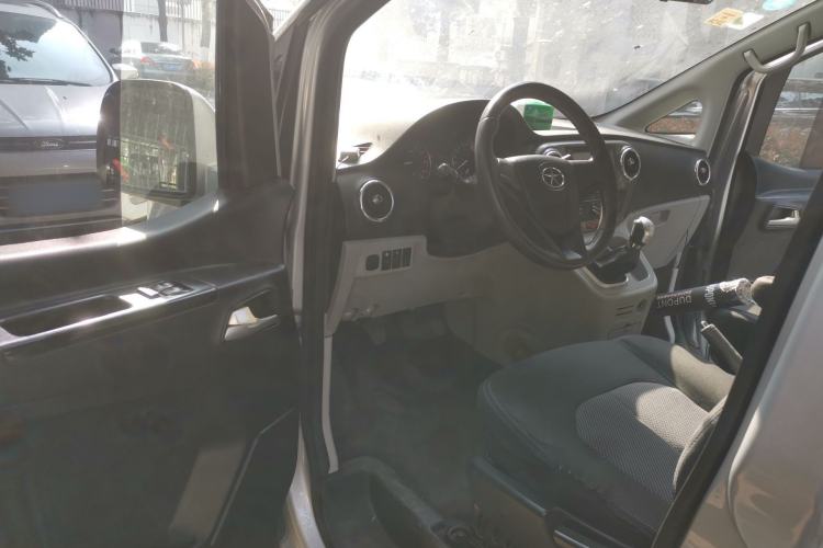 Used JAC Refine M3 2015 Maker Edition 1.6L Luxury Version