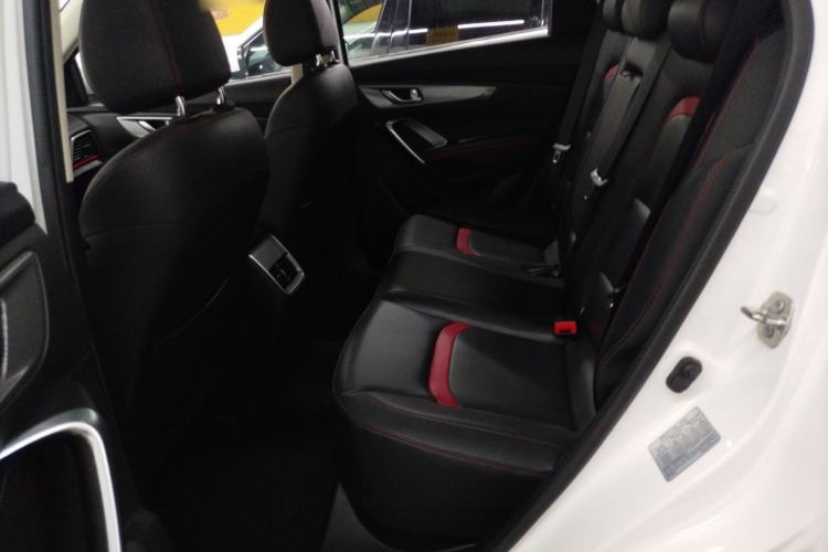 Used CHANGAN CS55 2018 1.5T Automatic Xuan Dong Model China V Standard
