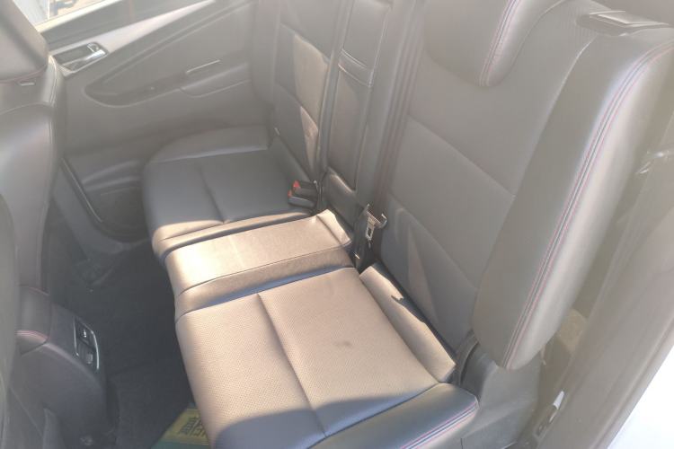 Used CHANGAN KAICHENG Oushang A600 2016 1.5L Manual Luxury 7-Seater Left Rear Seat