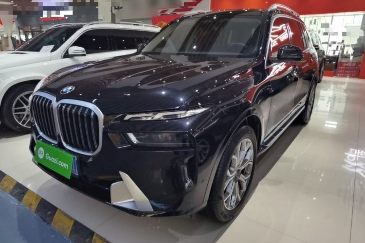 Used BMW X7 2024 xDrive40i Luxury Package – Leading Model