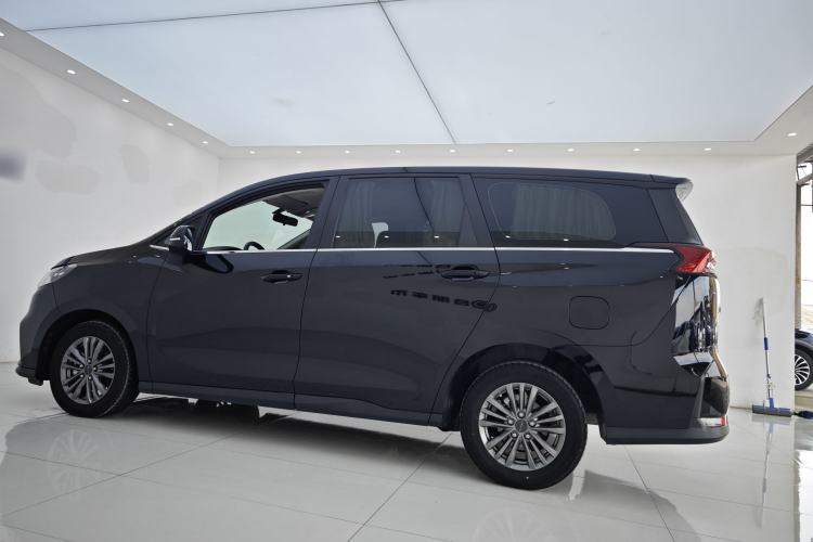 Used SAIC MAXUS Dajia 5 2022 1.3T Plug-in Enjoyment Edition 7-Seater
