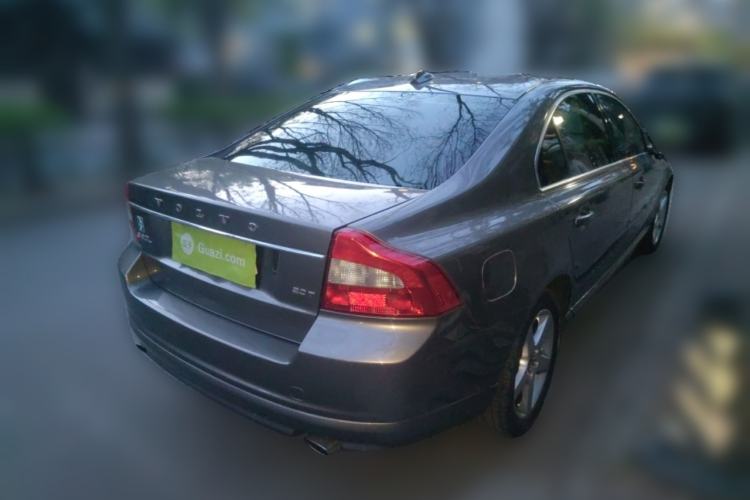 Used Volvo S80L 2011 2.0T ZhiZun Edition Rear Right 45 Deg