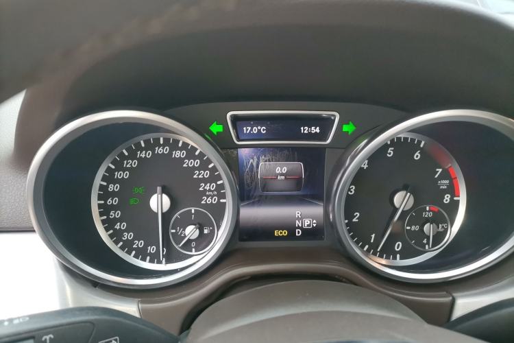 Used Mercedes-Benz M-Class 2015 ML 320 4MATIC