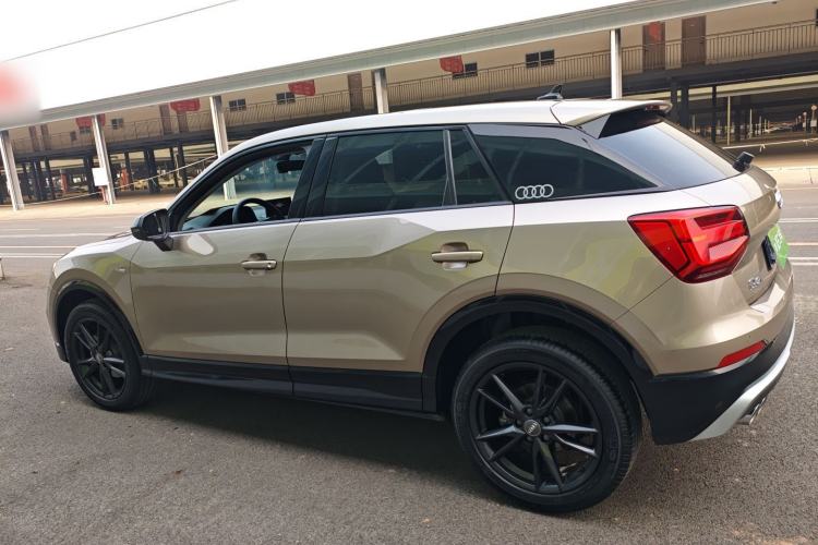 Used Audi Q2L 2021 35 TFSI Progressive Dynamic Edition