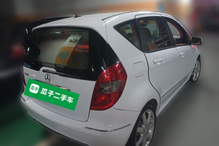 Used Mercedes-Benz A-Class 2011 A 180
