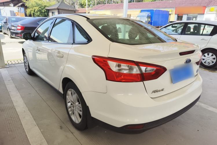 Used Ford Focus 2012 Sedan 1.6L Manual Comfort Model