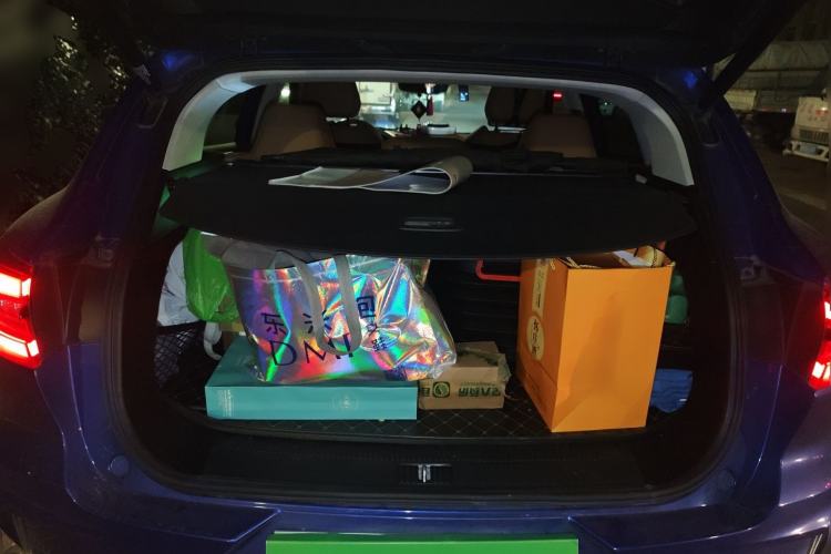 Used Roewe MARVEL X 2018 Rear-Drive Model Trunk