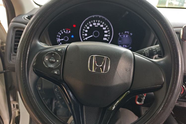 Used Honda Vezel 2020 1.5L CVT Pioneer Edition
