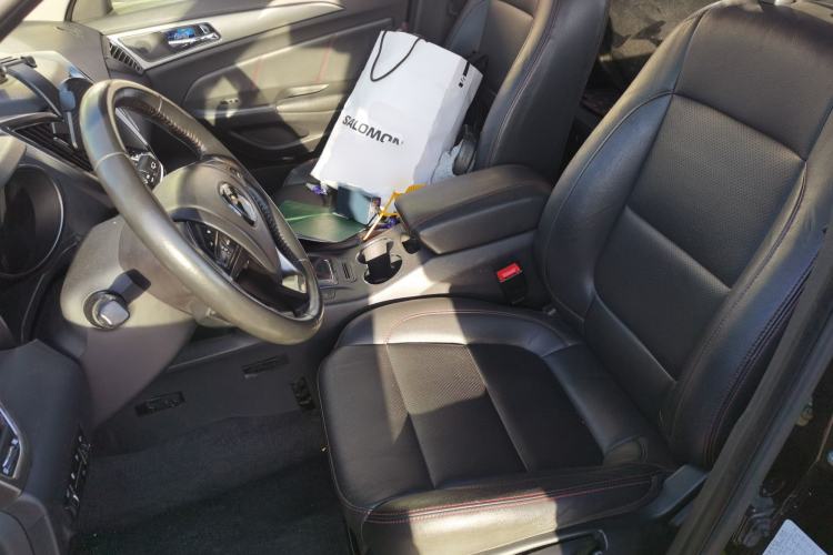 Used Changan CS75 2014 1.8T Automatic Elite Version China V Standard
